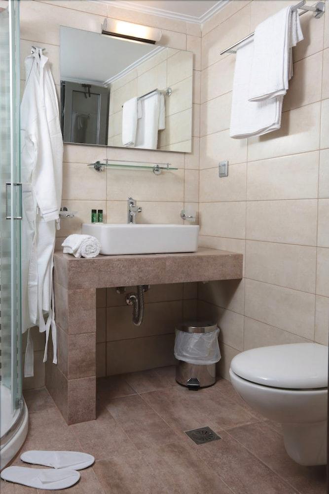 Meni Apartments Athen Exterior foto