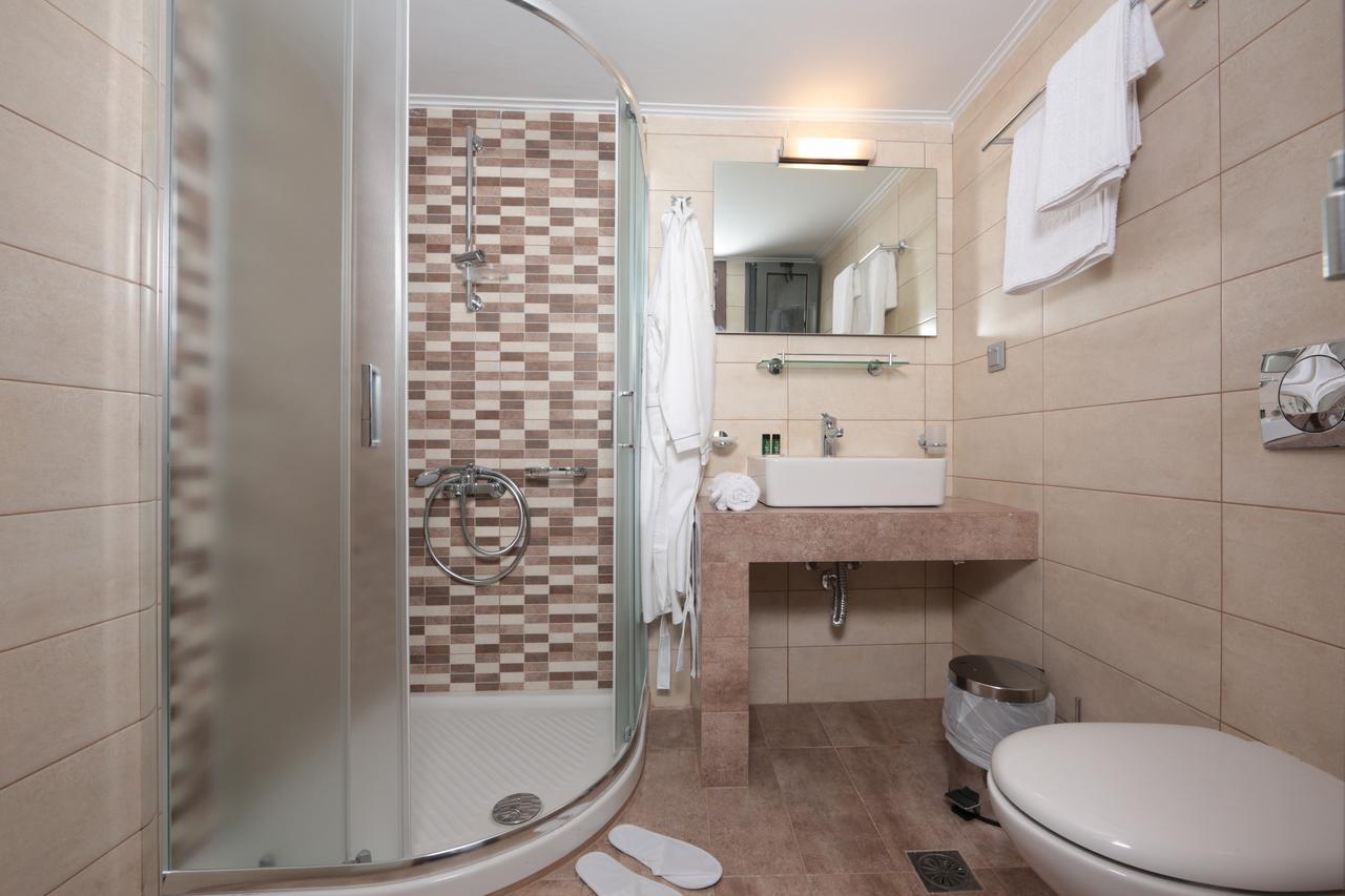 Meni Apartments Athen Exterior foto